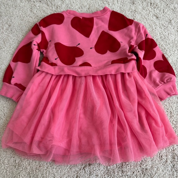 2T Valentines Day Set - Picture 8 of 10